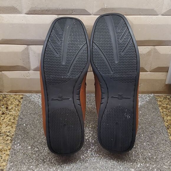 SOLD!!! TOMMY BAHAMA Leather Tassel Loafers - Size 10M - Picture 8 of 10